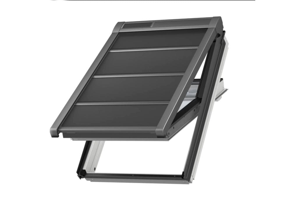 Anti-heat blackout blind